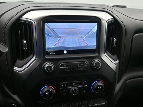 Used 2019 Chevrolet Silverado 1500 LT Trail Boss image 18