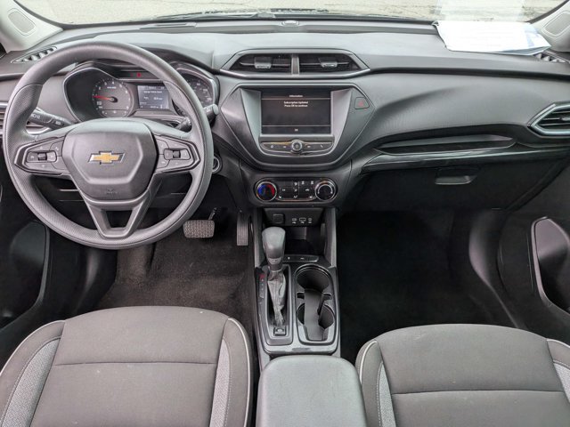 Used 2023 Chevrolet TrailBlazer LT FWD image 15
