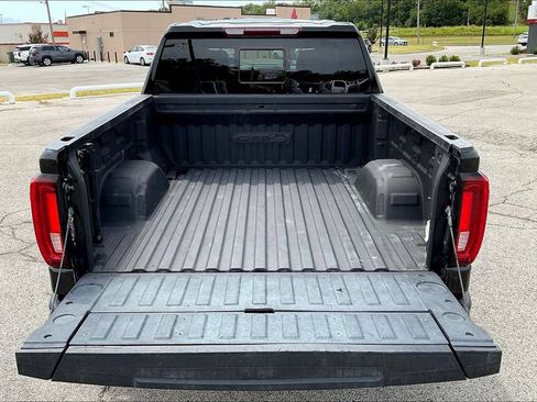 Used 2022 GMC Sierra 1500 AT4 w/ AT4 Preferred Package AWD/4WD image 25