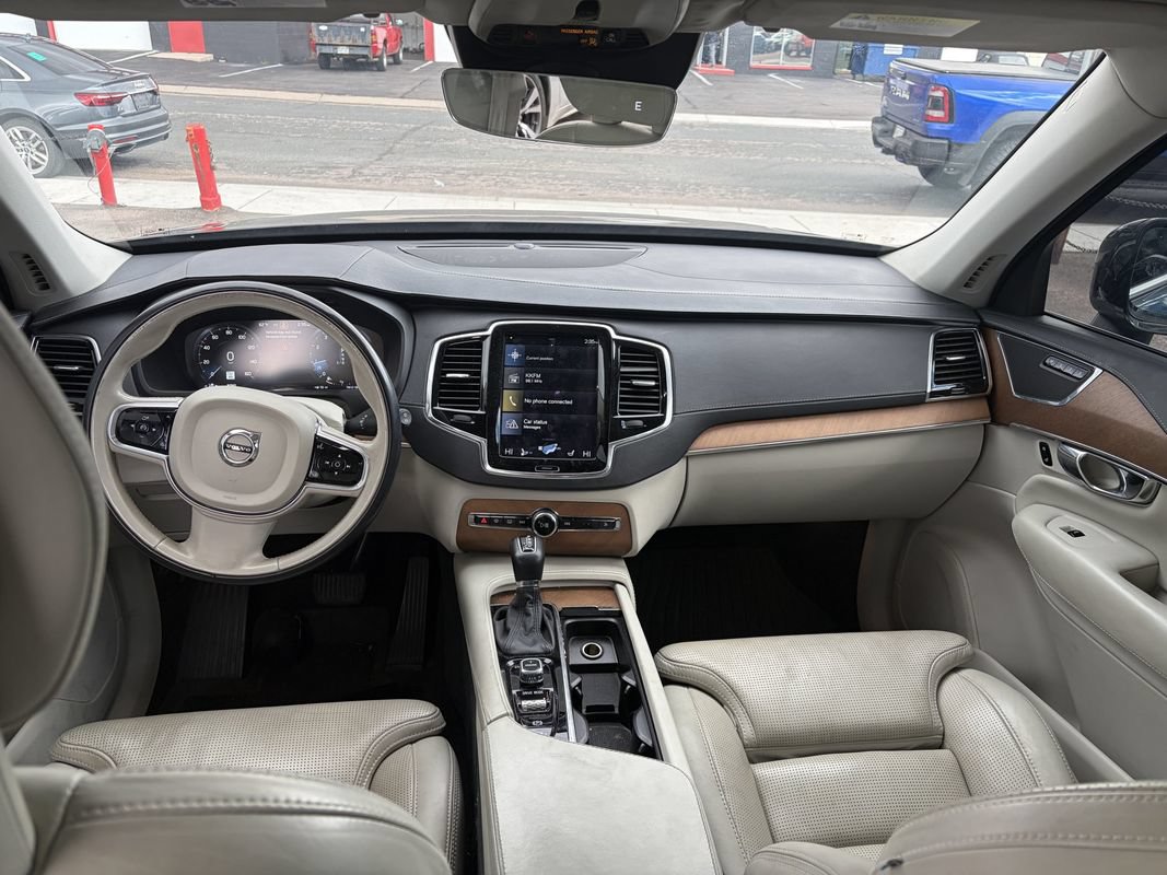 Used 2017 Volvo XC90 T6 Inscription w/ Vision Package AWD/4WD image 13