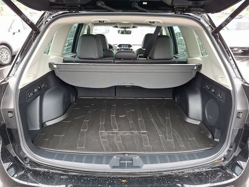 Used 2023 Subaru Forester Limited AWD/4WD image 29