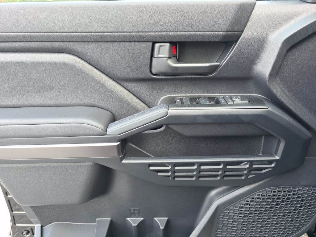 New 2026 Toyota 4Runner SR5 AWD/4WD image 26