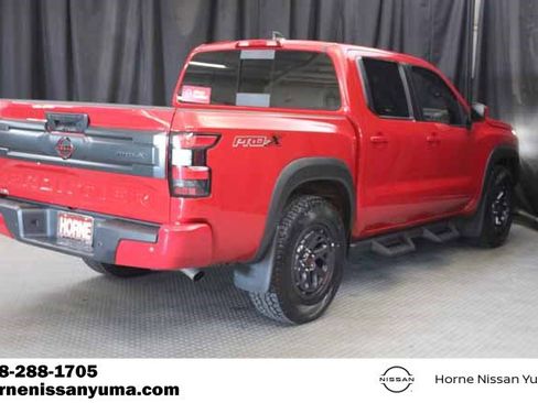 Certified 2025 Nissan Frontier Pro-X image 13
