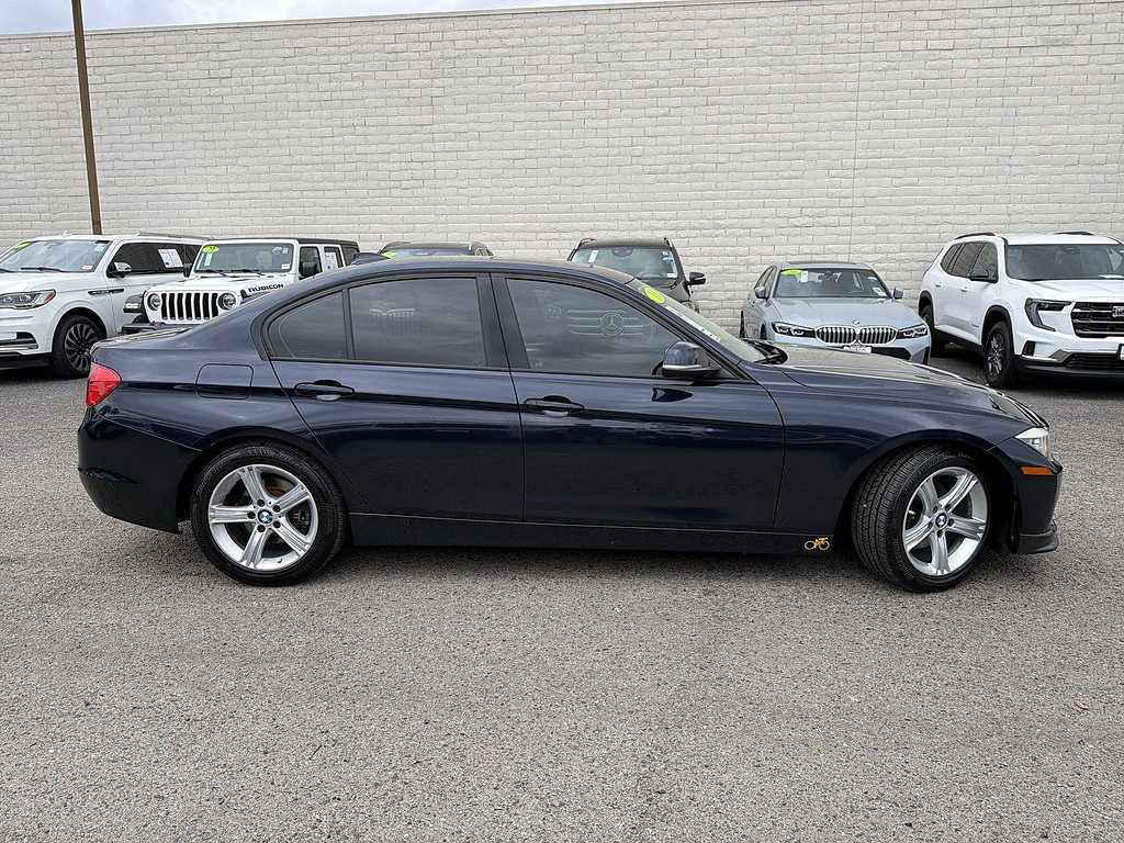 Used 2013 BMW 328i Sedan RWD image 4