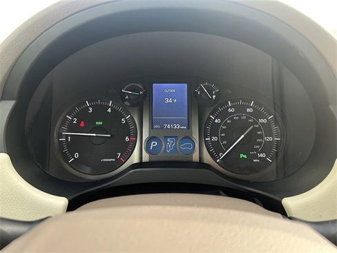 Used 2018 Lexus GX 460 image 11