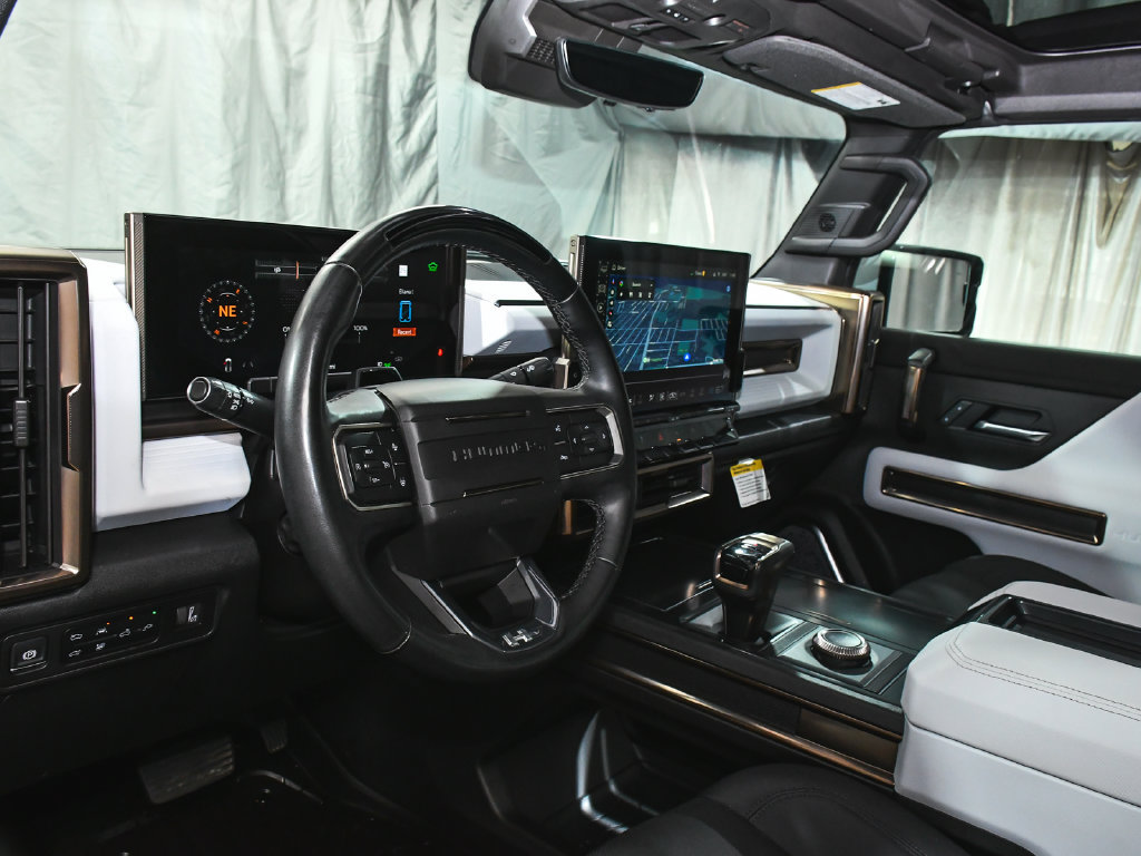 Used 2025 GMC Hummer EV 3X AWD/4WD image 18