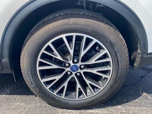 Used 2021 Ford Escape SEL FWD image 17