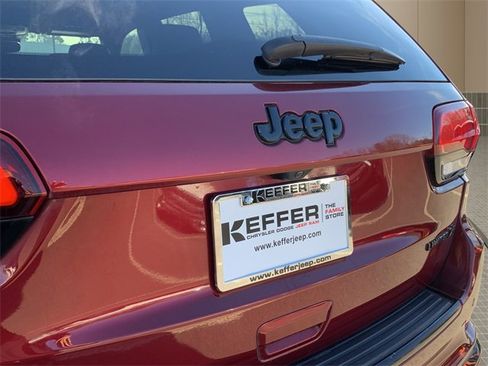 Certified 2021 Jeep Grand Cherokee Limited X image 13