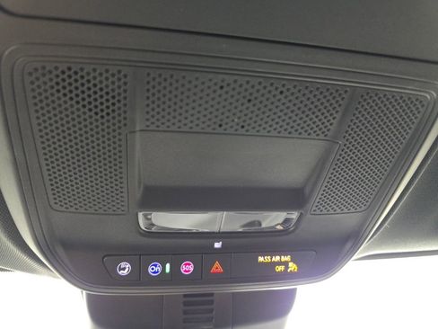 New 2025 Chevrolet Traverse LT w/ Enhanced Driving Package image 26