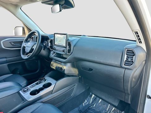 Used 2022 Ford Bronco Sport Outer Banks w/ Tech Package image 27