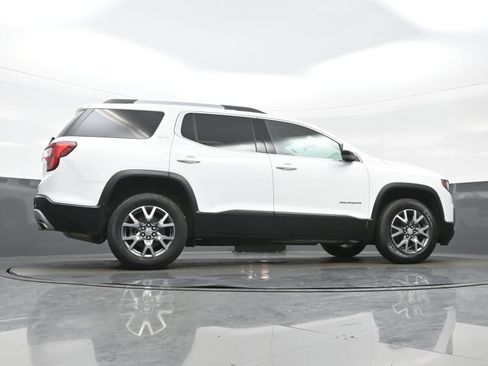 Used 2023 GMC Acadia SLT AWD/4WD image 34