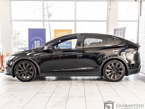 Used 2024 Tesla Model X AWD/4WD image 7