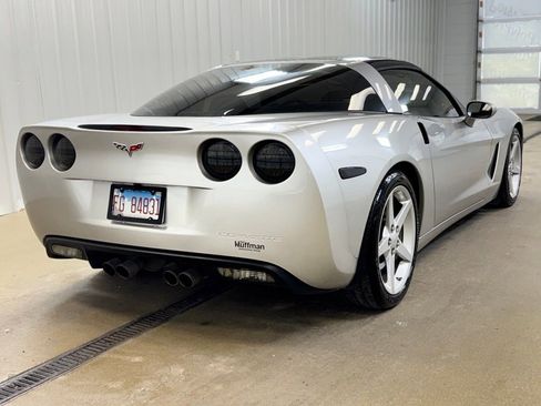 Used 2005 Chevrolet Corvette Coupe w/ Preferred Equipment Group image 5