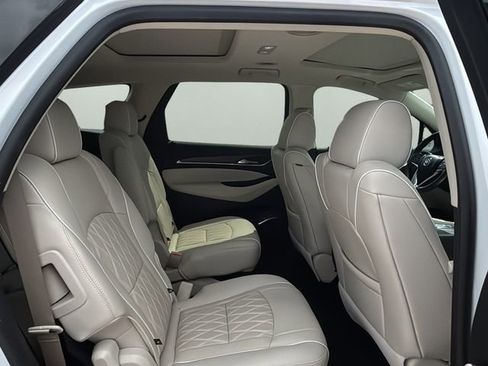 Used 2023 Buick Enclave Avenir w/ Avenir Technology Package image 12
