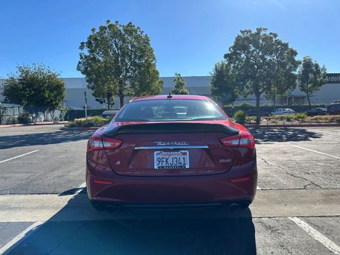 Used 2017 Maserati Ghibli S image 3