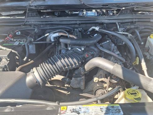 Used 2011 Jeep Wrangler Sport AWD/4WD image 15