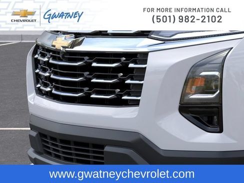 New 2026 Chevrolet Equinox LT w/ Safety and Technology Package FWD image 13