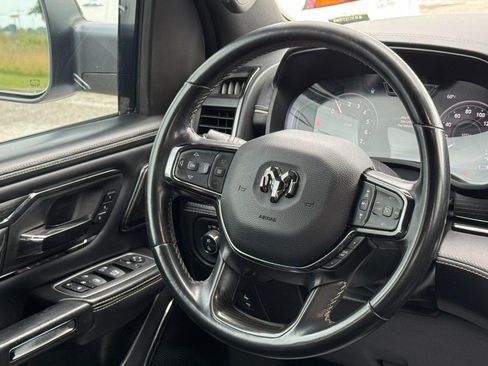 Used 2023 RAM 1500 Limited AWD/4WD image 15