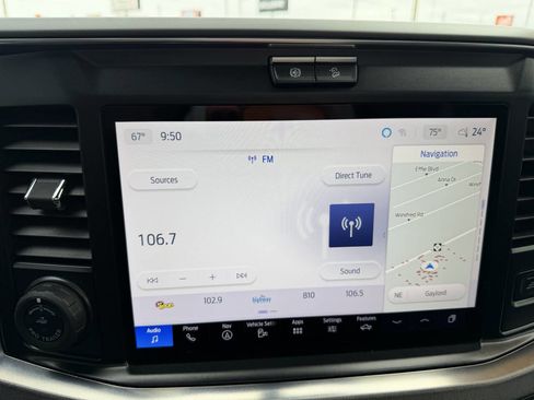 Used 2025 Ford F250 Platinum image 27