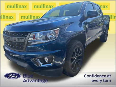Used 2020 Chevrolet Colorado LT w/ Colorado RST Special Edition image 2