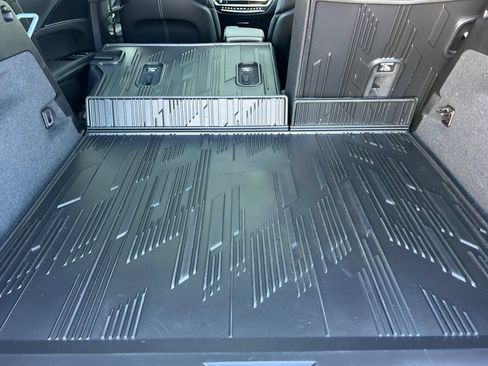 Used 2026 Cadillac Lyriq Sport w/ LPO, Floor Liner Package AWD/4WD image 16