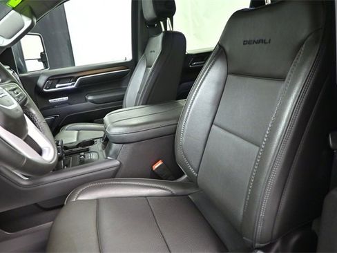 Used 2024 GMC Sierra 1500 Denali w/ Denali Reserve Package image 12