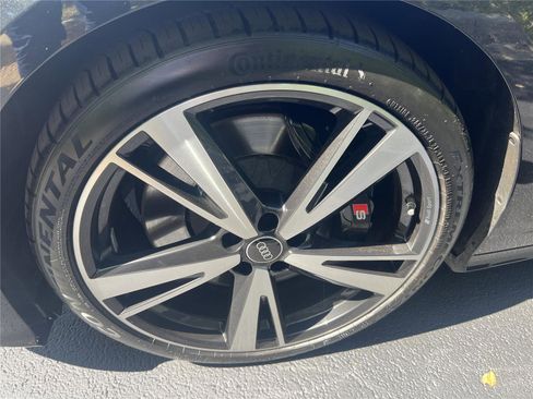 Used 2022 Audi S6 Premium Plus AWD/4WD image 9