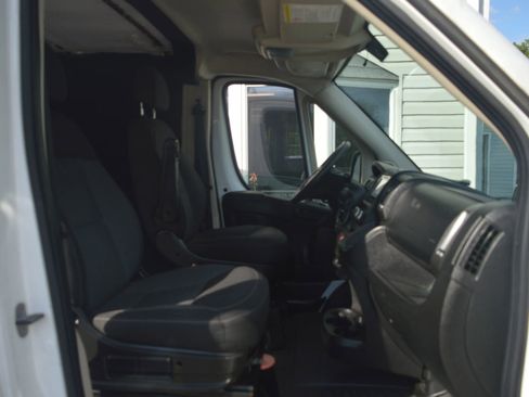 Used 2014 RAM ProMaster 1500 w/ Interior Convenience Group FWD image 13