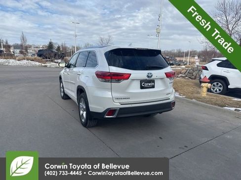 Used 2017 Toyota Highlander Limited w/ Protection Package #3 image 6