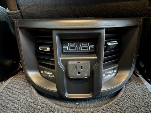 Used 2023 RAM 2500 Laramie image 35