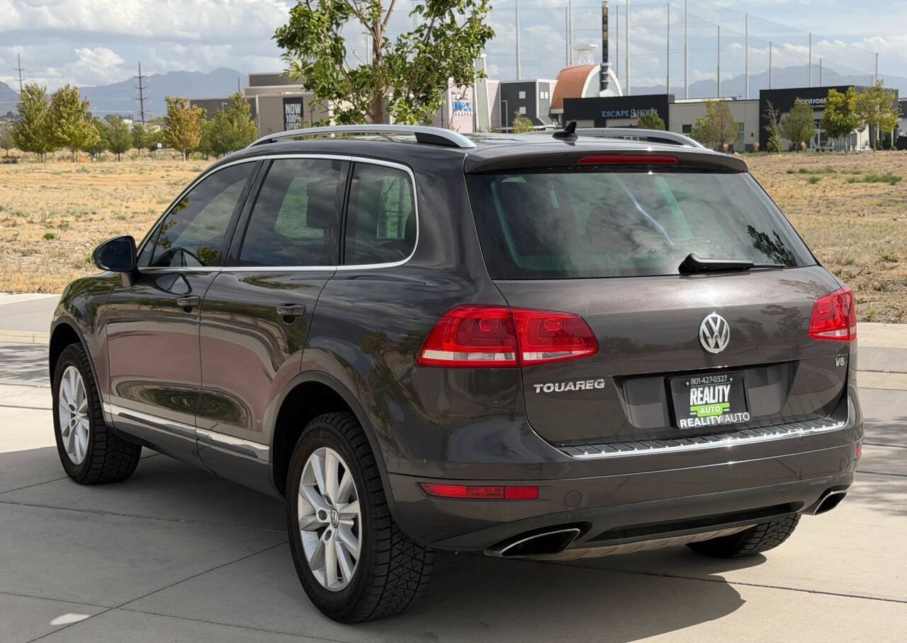 Used 2013 Volkswagen Touareg VR6 AWD/4WD image 8