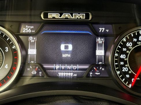 Used 2020 RAM 3500 Laramie image 32