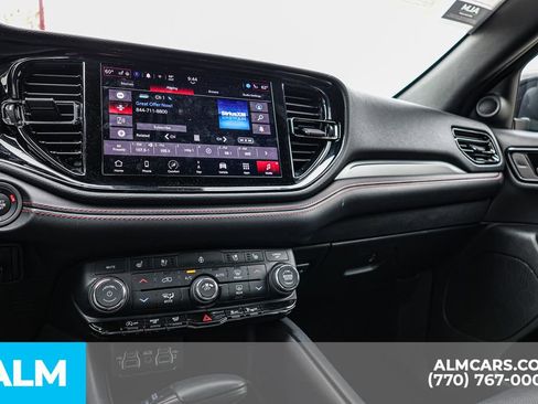Used 2024 Dodge Durango GT image 45