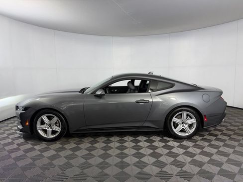 Used 2026 Ford Mustang Premium RWD image 10