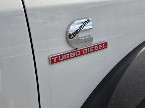 New 2026 RAM 5500 Tradesman w/ Chrome Appearance Group AWD/4WD image 18