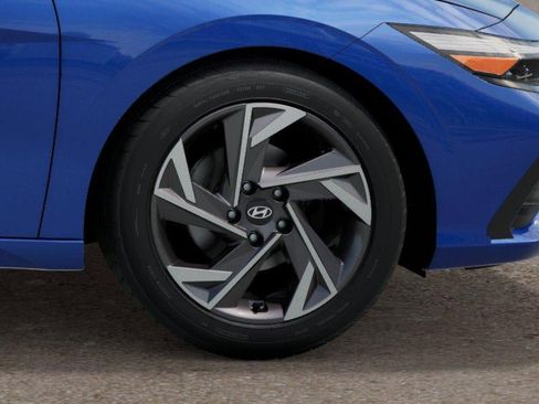 New 2025 Hyundai Elantra Sport image 8
