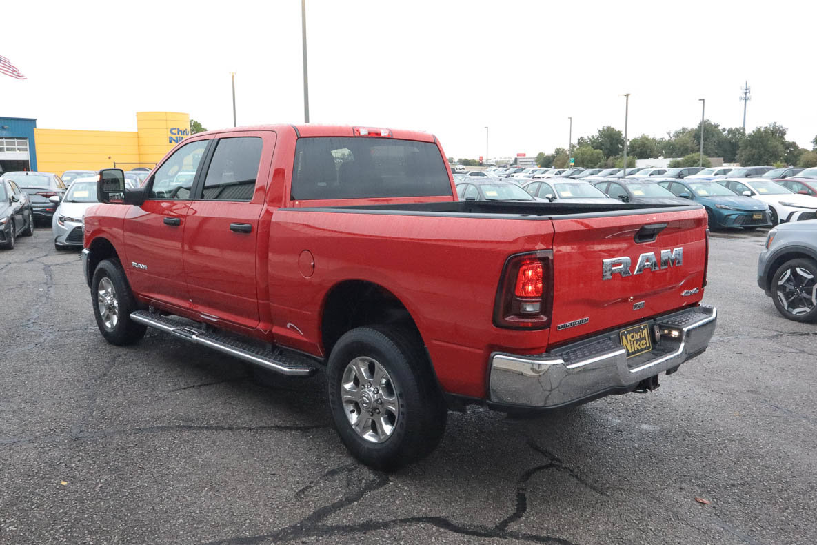 Used 2026 RAM 2500 Big Horn AWD/4WD image 4