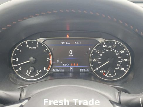 Used 2025 Nissan Altima 2.5 SR FWD image 11