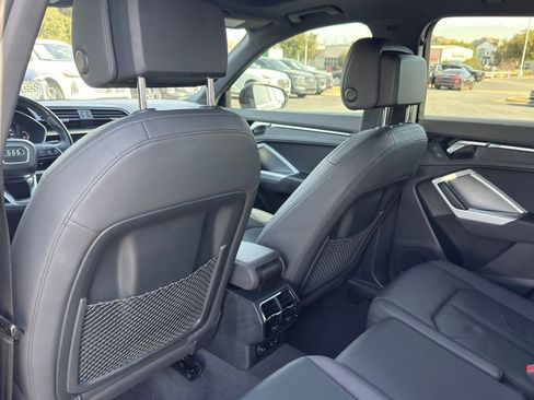 Used 2021 Audi Q3 2.0T Premium w/ Convenience Package image 24