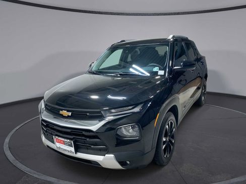 Used 2023 Chevrolet TrailBlazer LT w/ Convenience Package FWD image 1