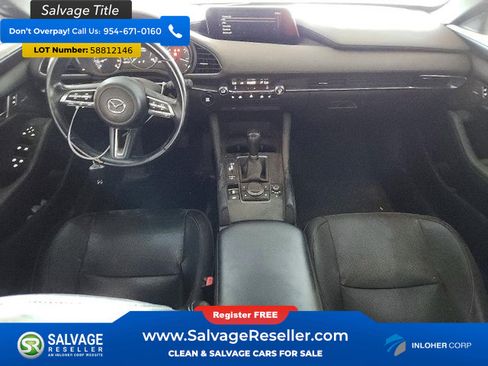 Used 2020 MAZDA MAZDA3 AWD Hatchback w/ Appearance Package image 11