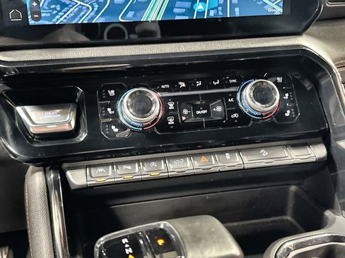 Used 2023 GMC Sierra 1500 AT4 w/ AT4 Premium Package image 22