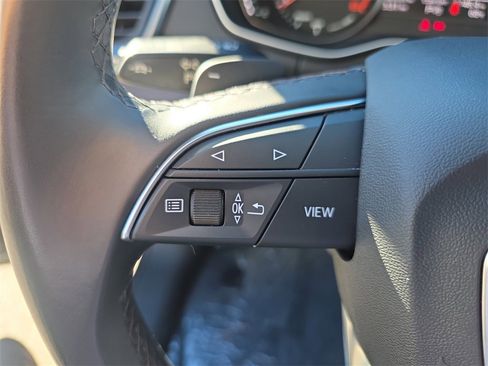 Used 2022 Audi Q5 2.0T Premium w/ Convenience Package image 34