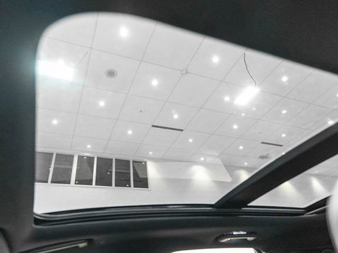 Used 2022 Ford Edge ST w/ Equipment Group 401A image 23