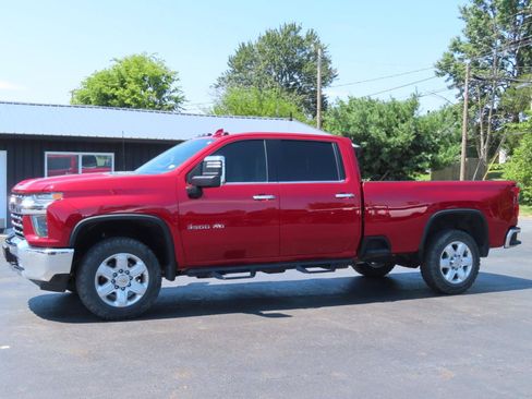 Used 2021 Chevrolet Silverado 3500 LTZ w/ LTZ Plus Package AWD/4WD image 2