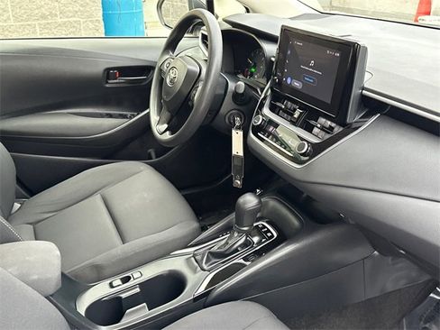 Certified 2024 Toyota Corolla LE image 7