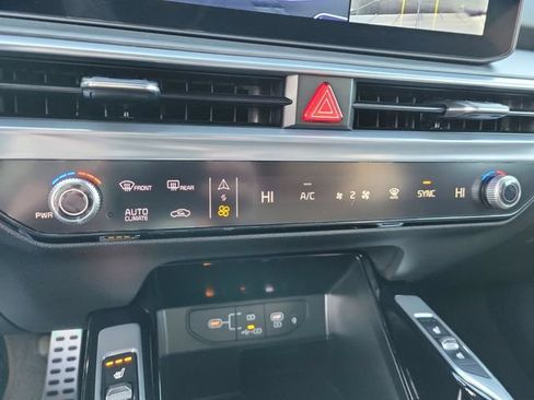 New 2026 Kia Sorento SX Prestige w/ Olive Brown Leather Package AWD/4WD image 10