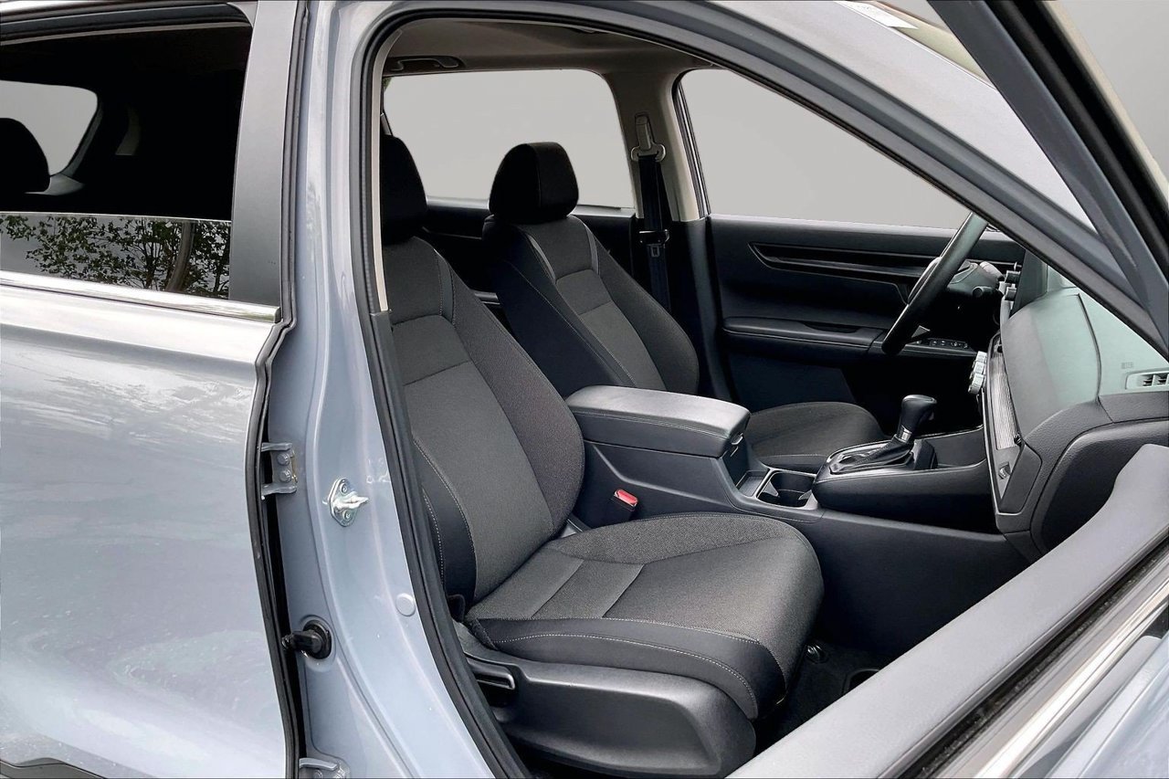 Used 2025 Honda CR-V EX image 23