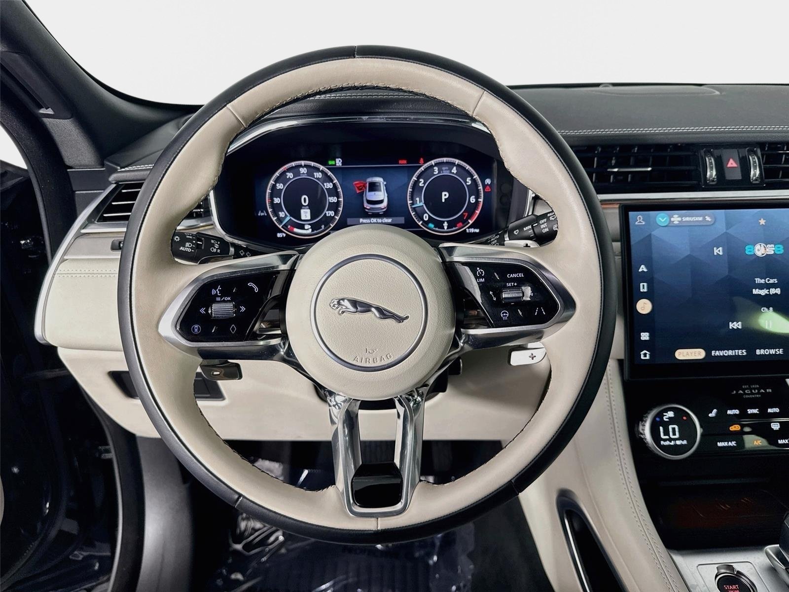 Used 2026 Jaguar F-PACE R-Dynamic S AWD/4WD image 12