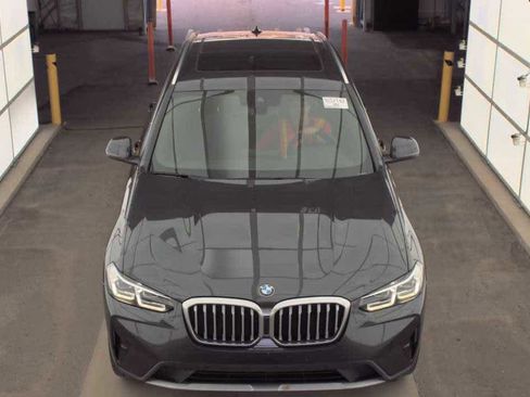 Used 2024 BMW X3 xDrive30i AWD/4WD image 2